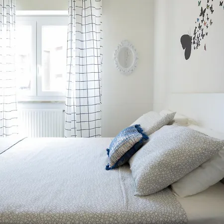 Domus Anagnina 2 Bedrooms *